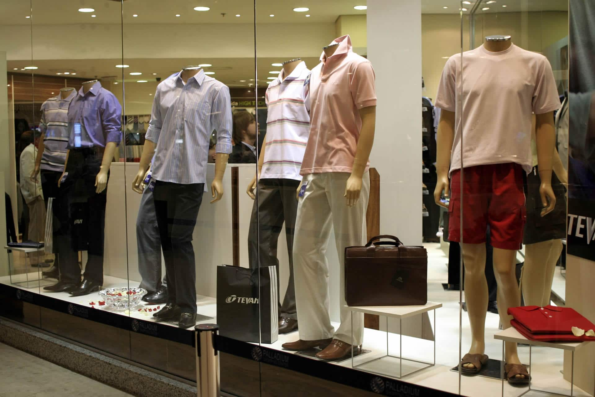 Referência comercial de Vitrines comerciais